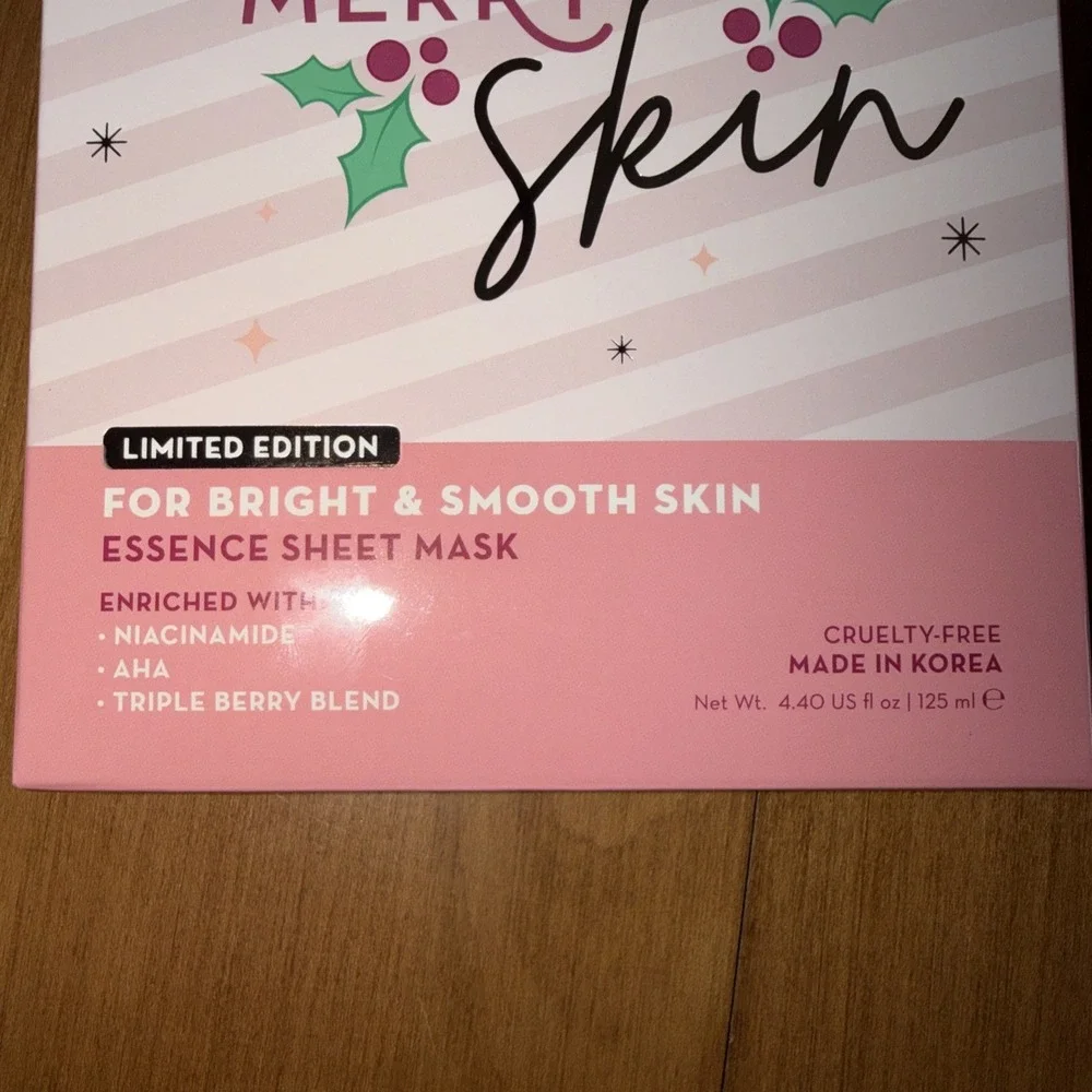 NEW The‎ Creme Shop Berry Merry Skin Limited Edition Face Masks, 1 Box, 5 Masks